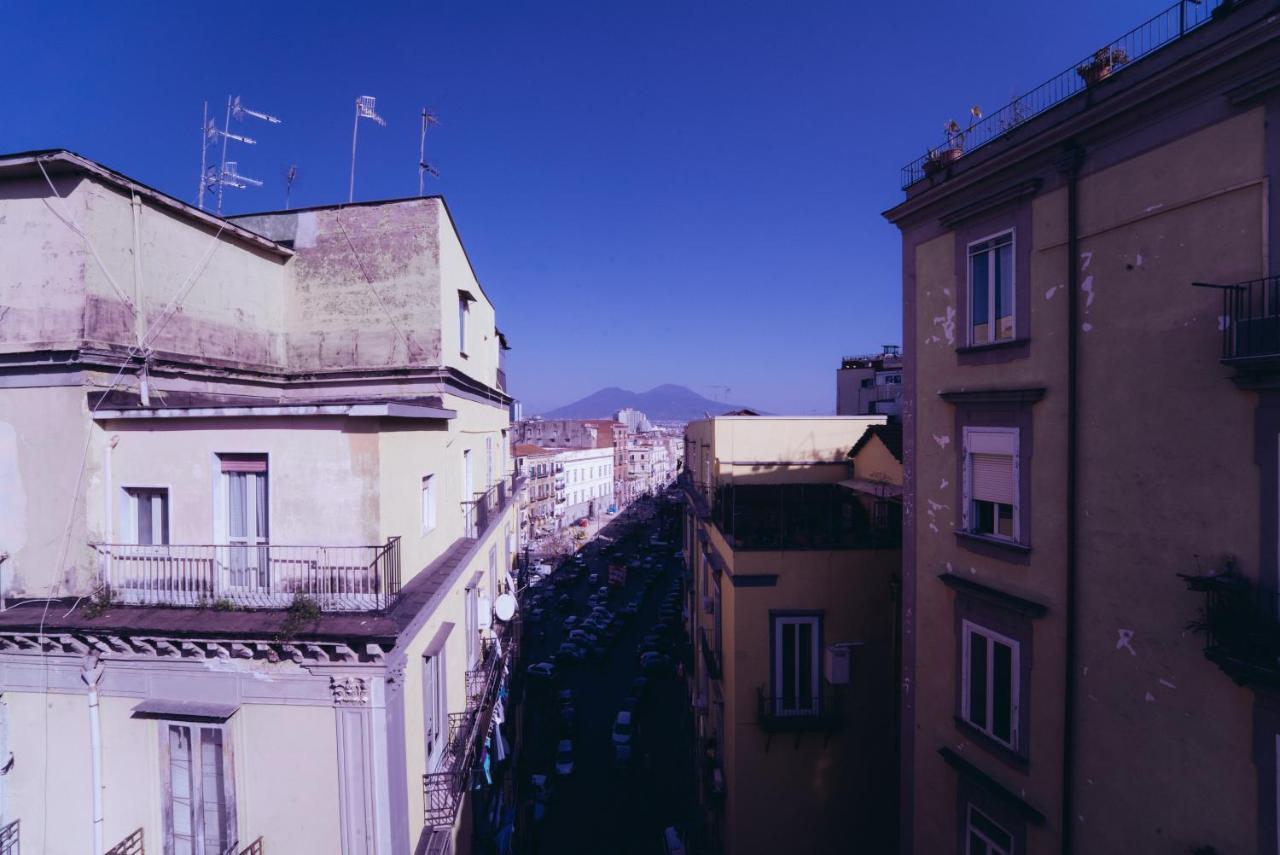 Apartment with Mountain View,773397580:JPEG