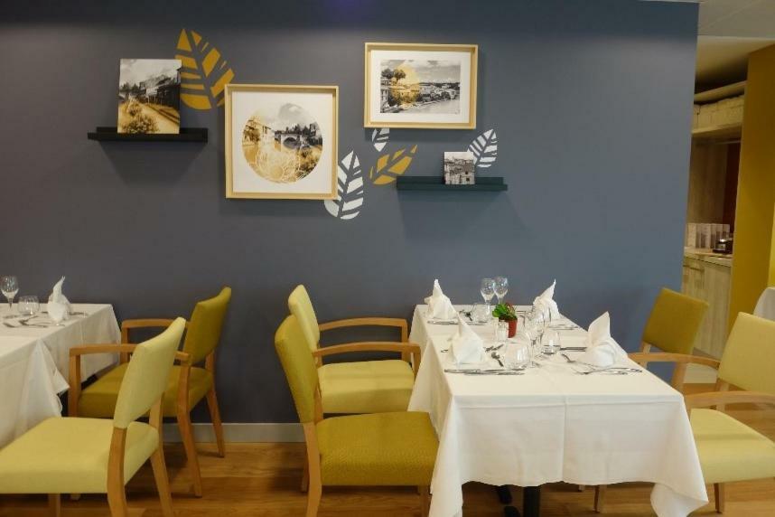 One-Bedroom Apartment,795148965:JPEG