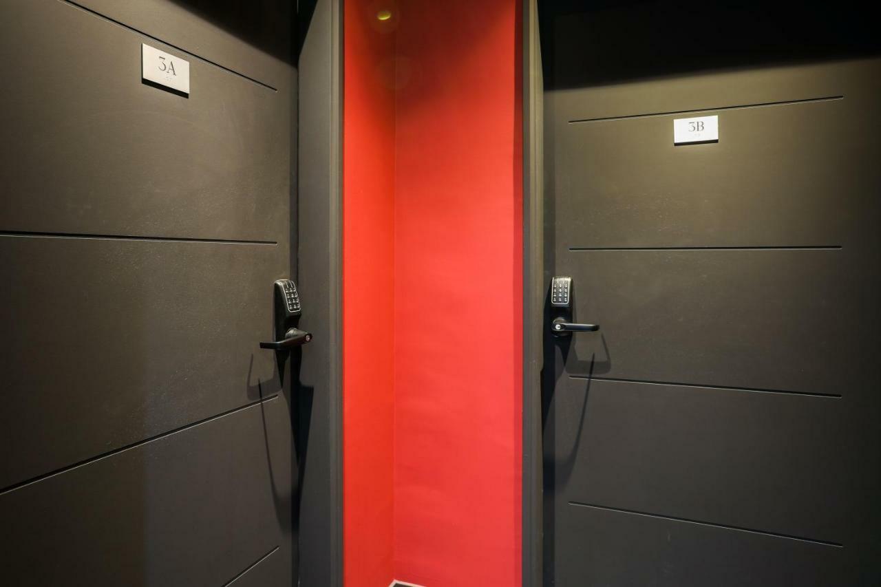 Studio Apartment,811631904:JPEG