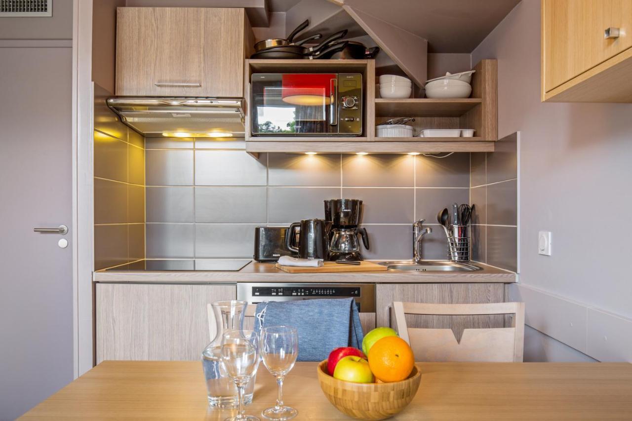 One-Bedroom Duplex Apartment (4 People),926563927:JPEG