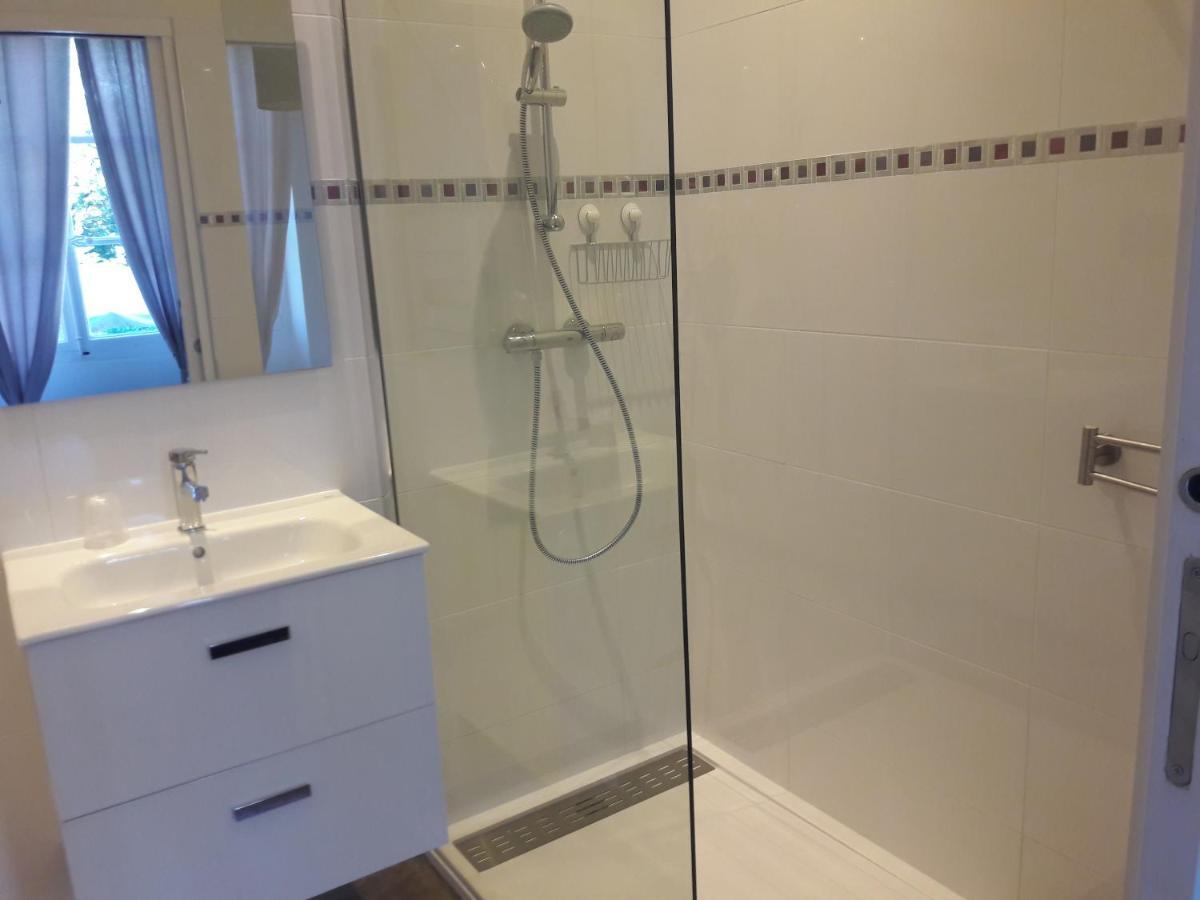 One-Bedroom Apartment,942486523:JPEG