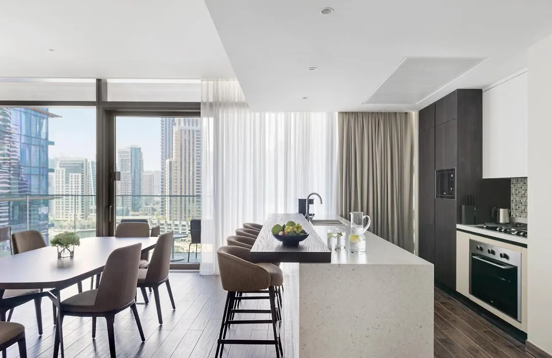 Jumeirah Living Marina Gate-1