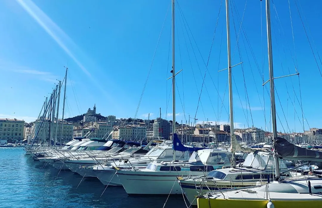 Suite privée du balcon du vieux port Marseille-1