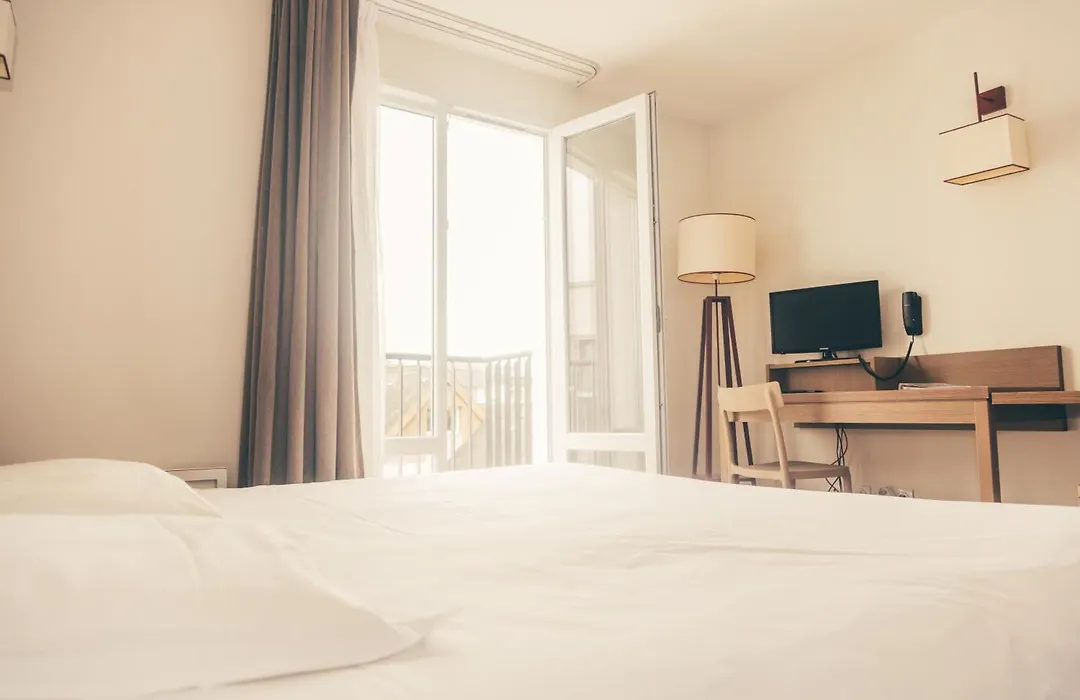 Terres de France - Appart'Hotel Quimper Bretagne-1
