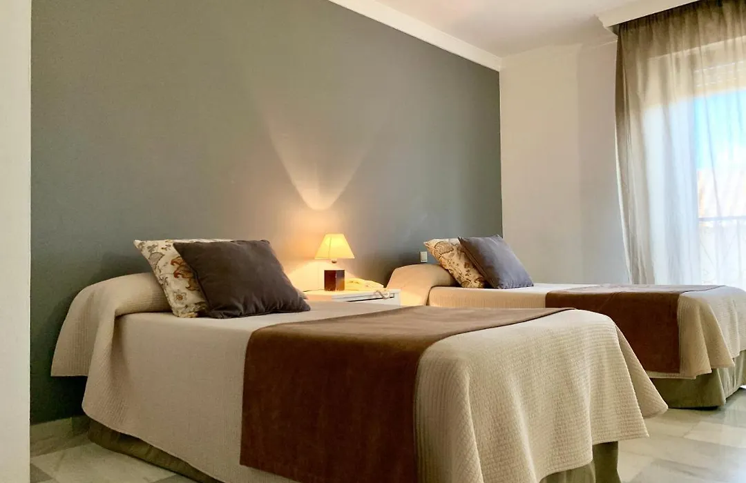 Benabola Hotel & Suites-1