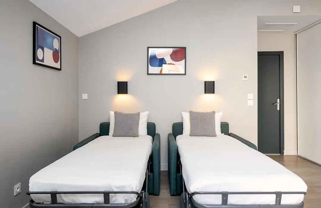Staycity Aparthotels Centre Vieux Port-1