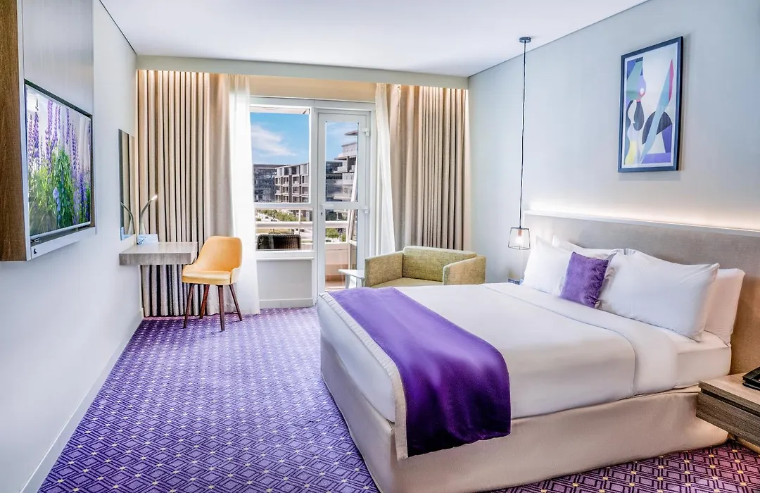 Leva Hotel And Suites, Opposite Downtown-1