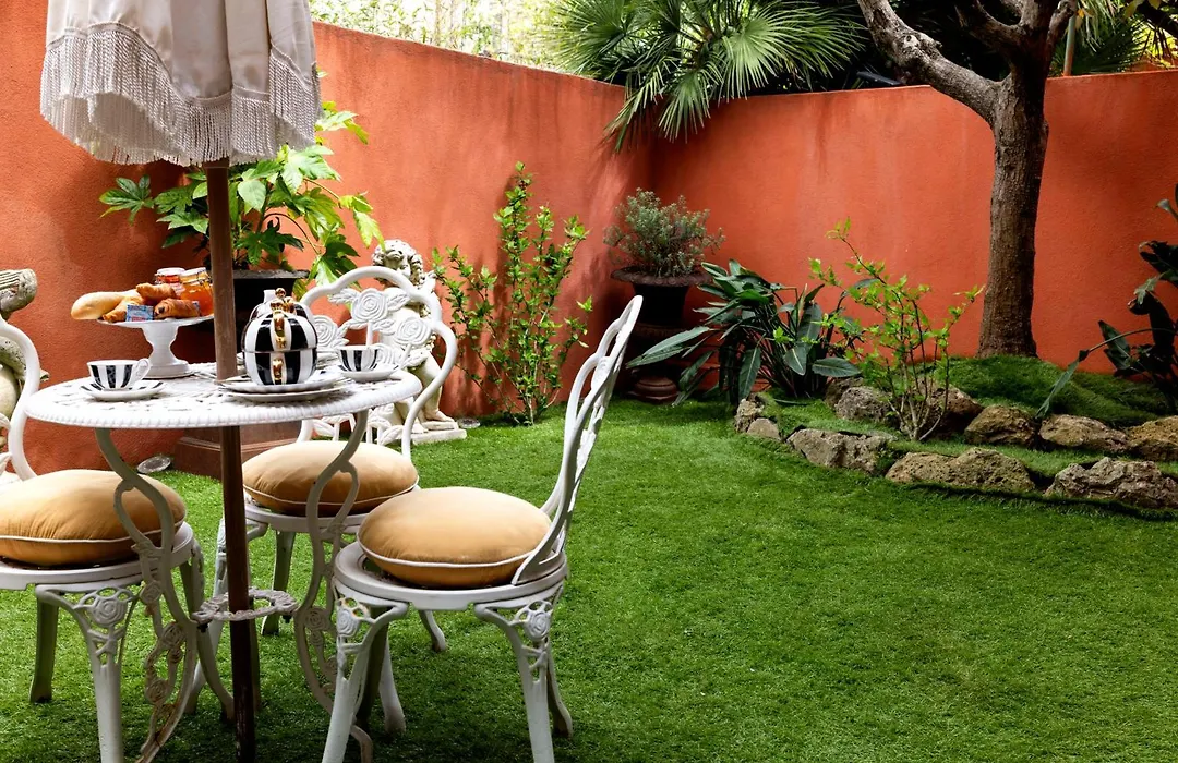 La Bravade Luxe et sérénité au cœur de Saint-Tropez Suites spacieuses avec jardin enchanteur-1