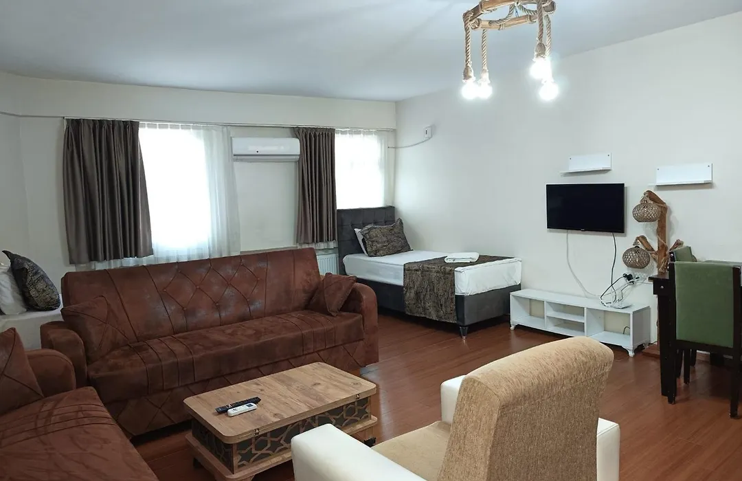 White Crown Apartman Ve Yasam Merkezi-1