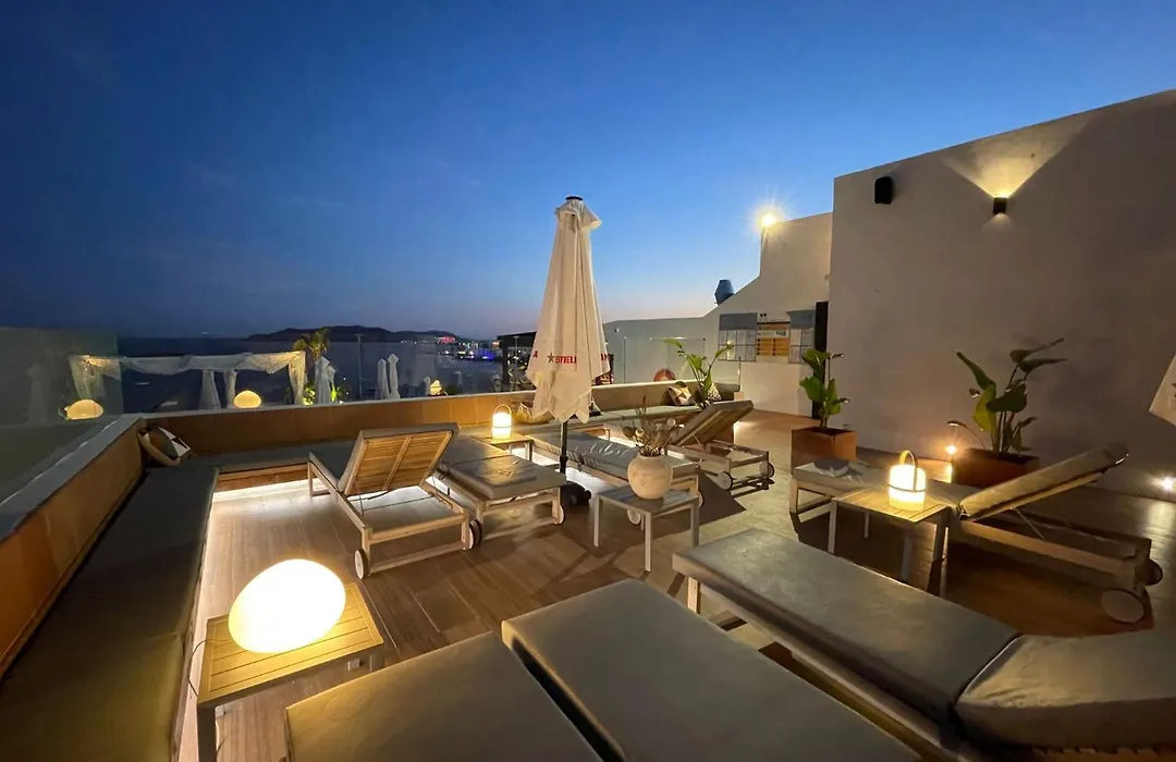 Hotel Cenit & Apts Sol Y Viento-1