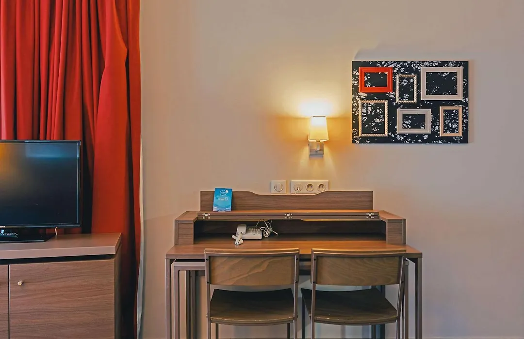 Comfort Aparthotel Saint-Etienne-1