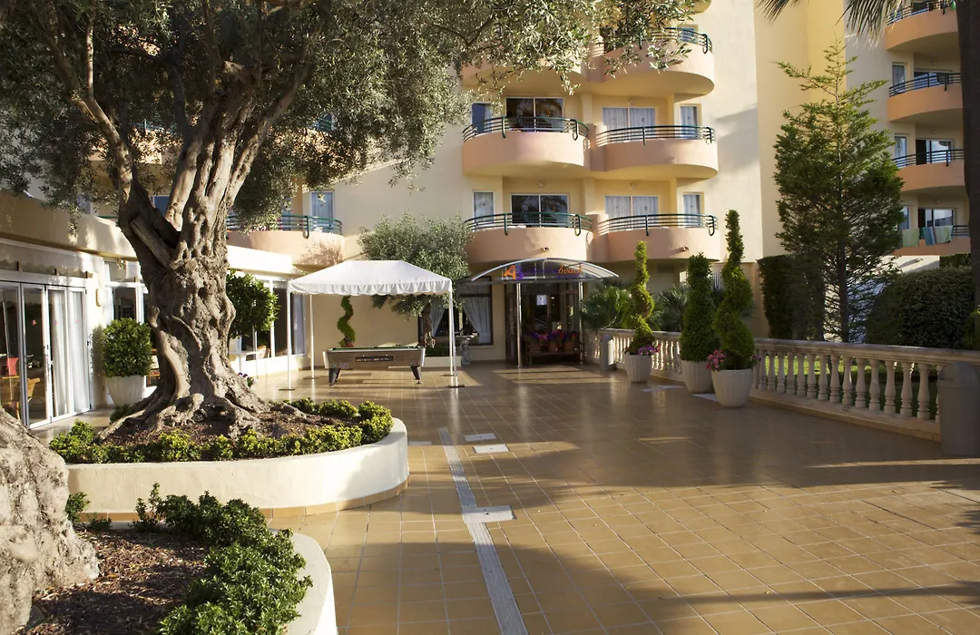 Alcudia Beach Apartments-1