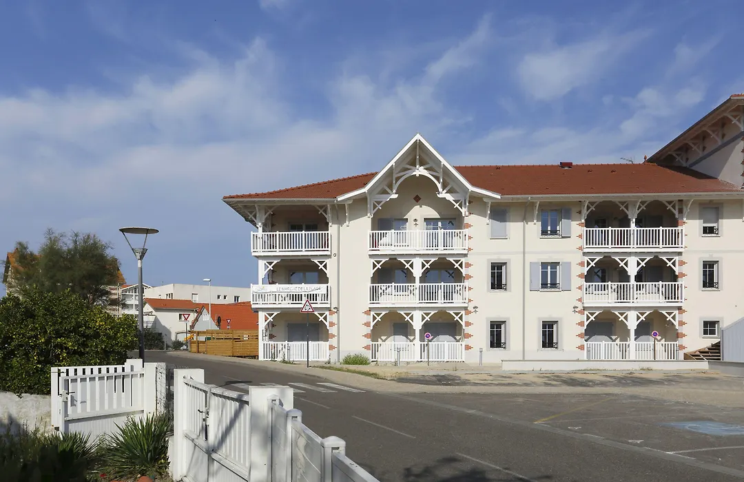 Résidence Néméa Le Marché de la Plage-1