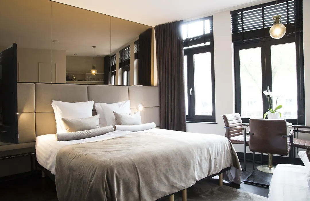 House Of Amstel-1