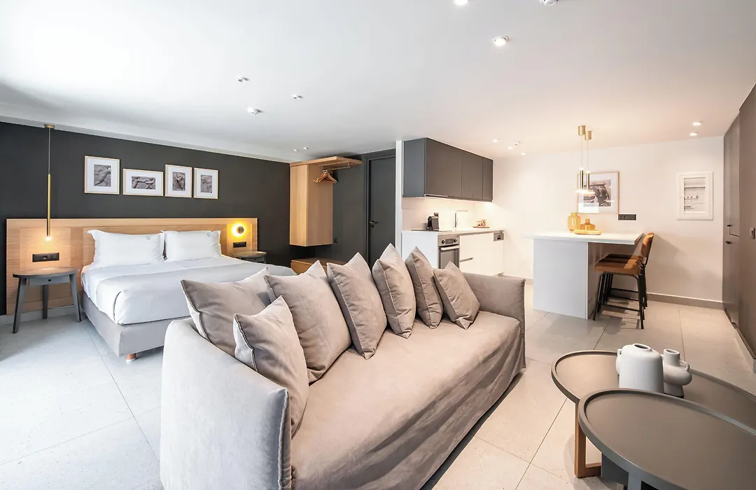 Porta Suites-1