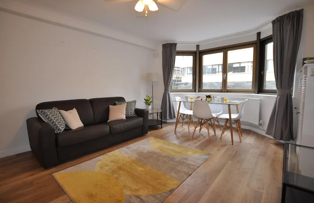 Marlyn Lodge - City Of London-1