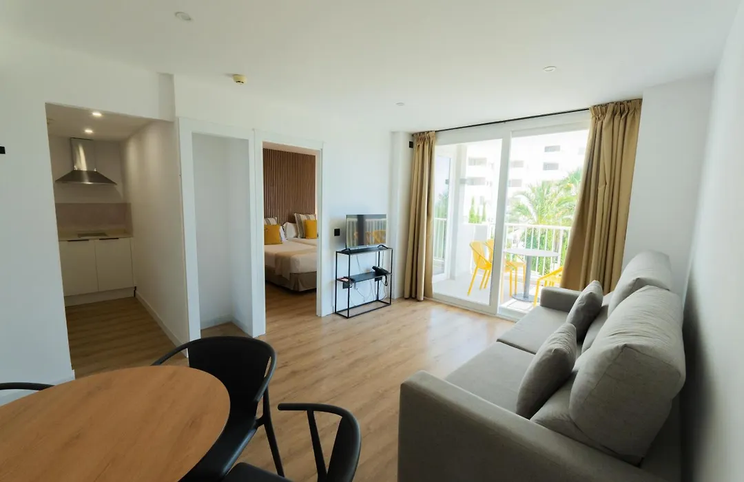 Apartamentos Vistasol-1