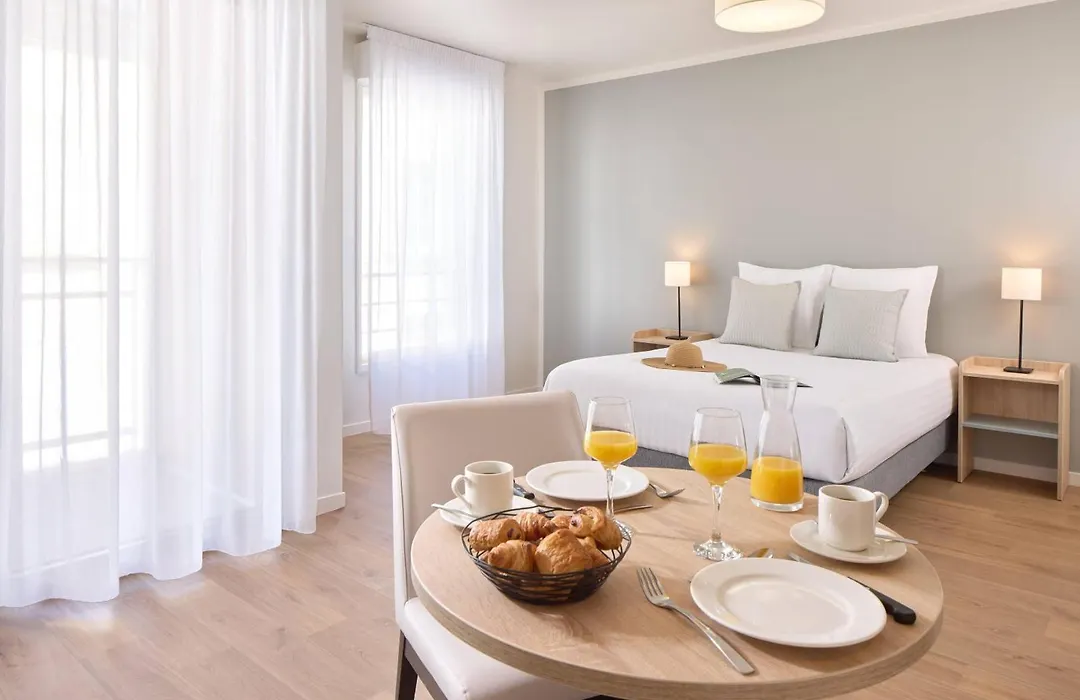 Quality Aparthotel Cherbourg-1