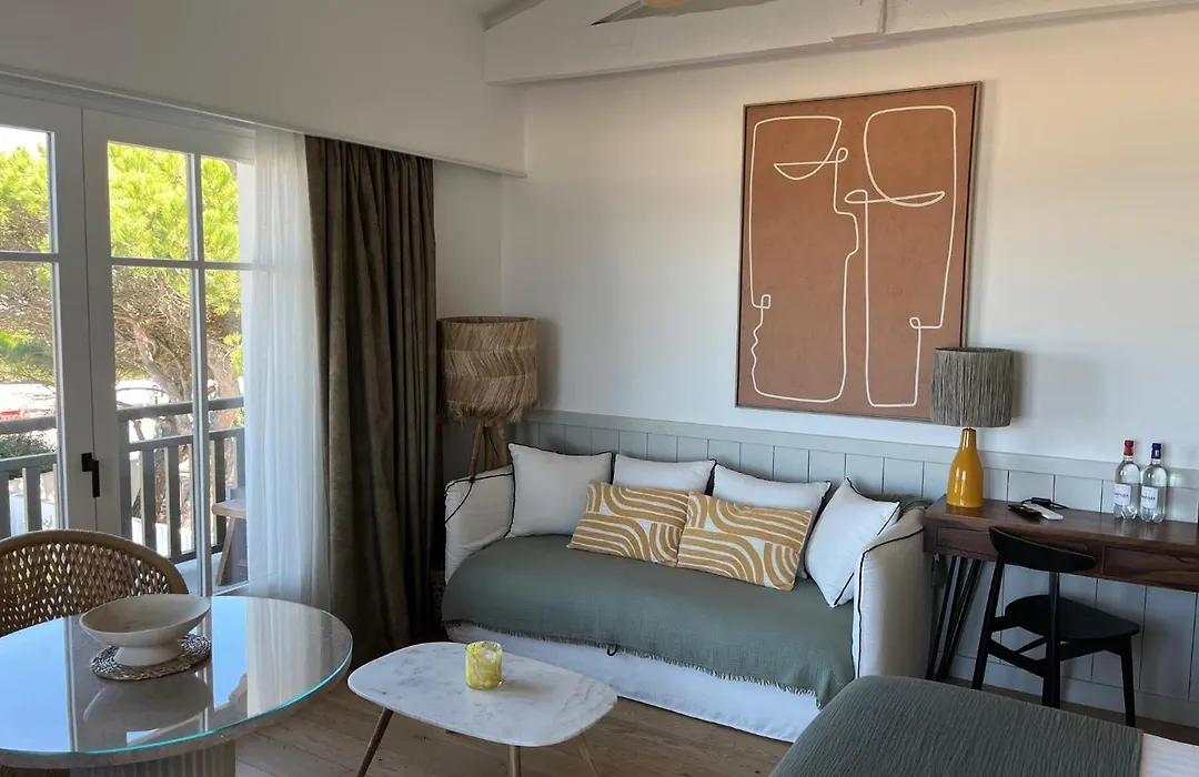 Residence Les Suites Pereire-1