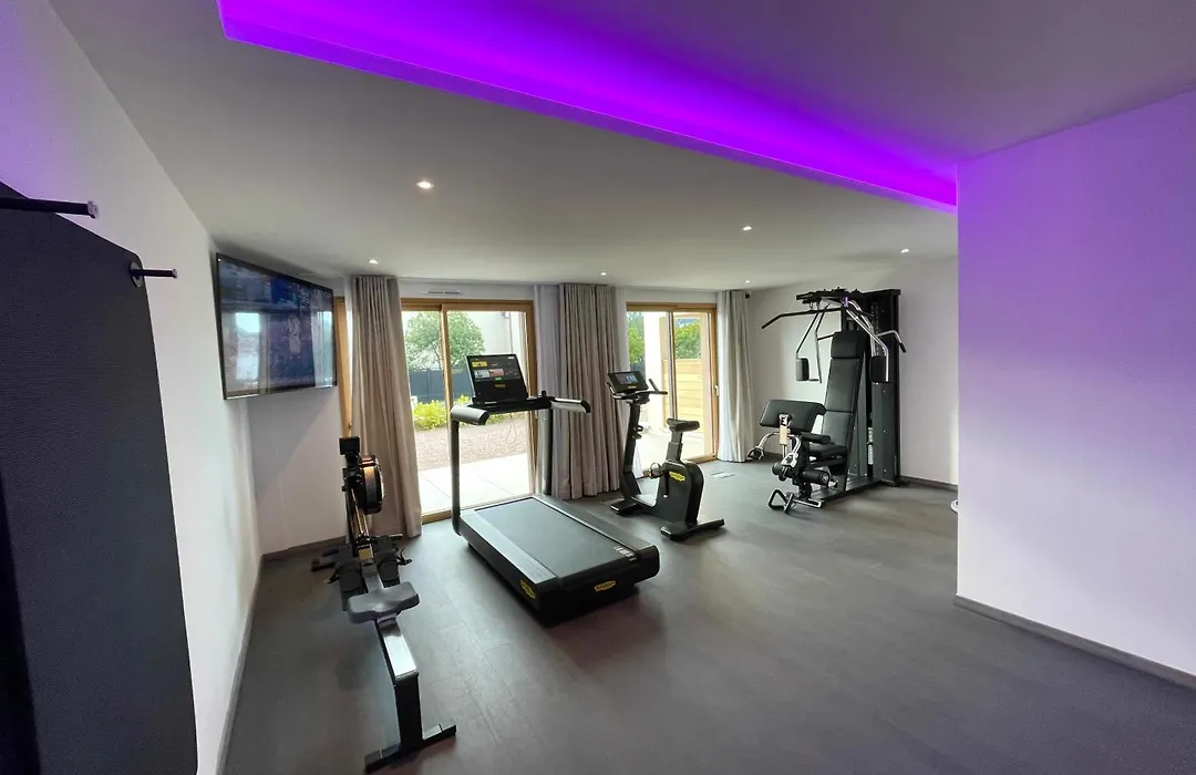 Novaya Suites-1