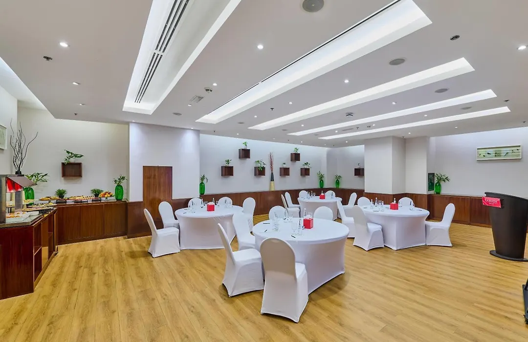 Ramada Hotel, Suites And Apartments By Wyndham Dubai Jbr-1