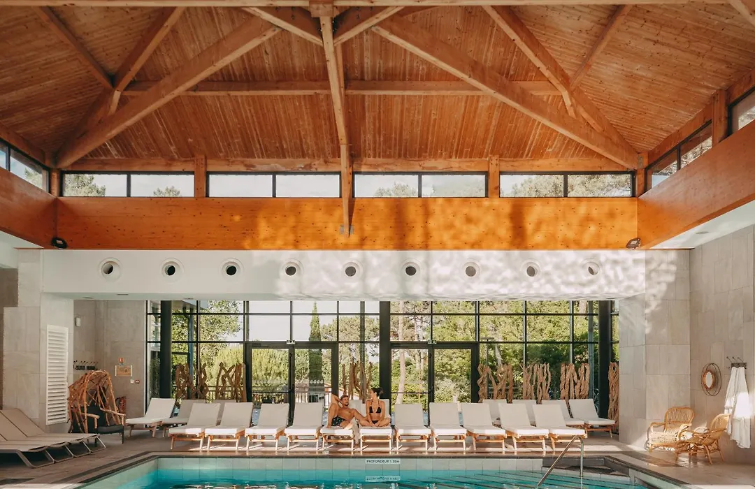 Domaine du Ferret Balnéo&Spa-1