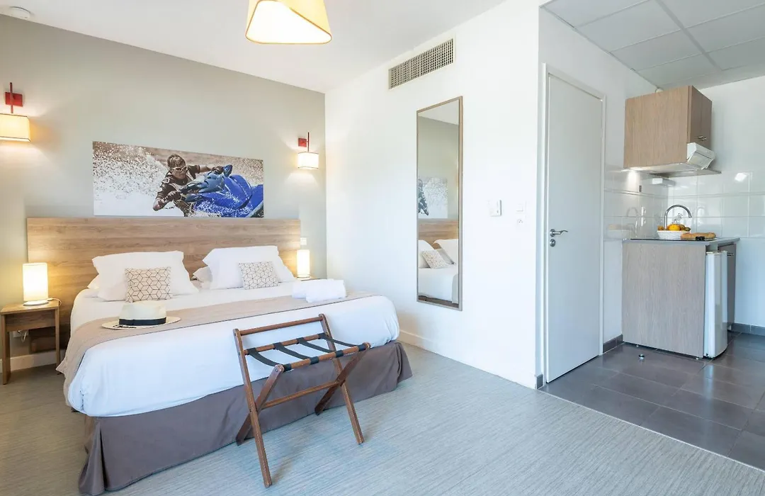 Zenitude Hôtel-Résidences Cannes Mandelieu Confort-1