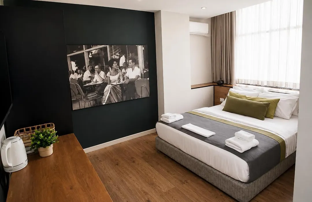 Dizengoff Square Boutique Aparthotel - by Bar Apartments-1