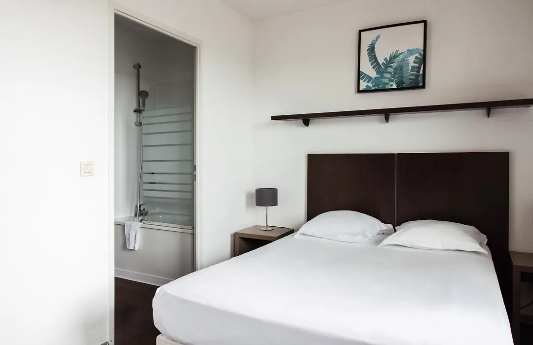 Ténéo Apparthotel Talence-1