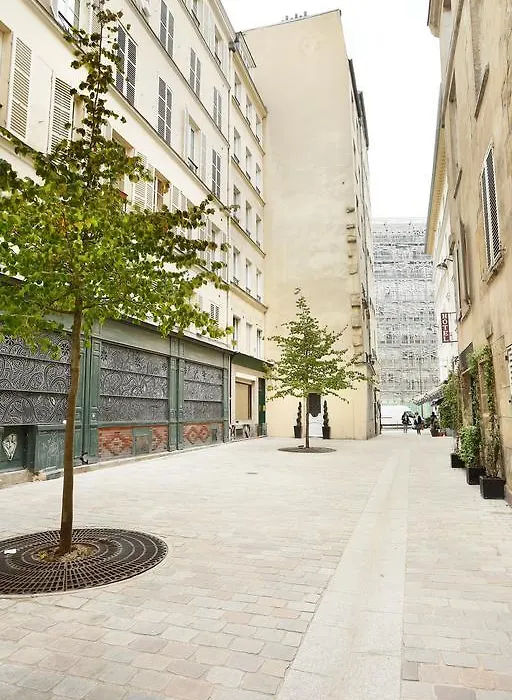 Residence Du Louvre-1