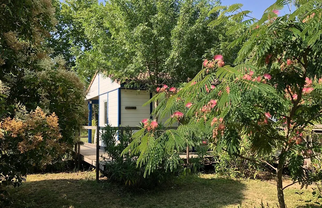 Bungalows&Rooms - Gît'Ôstal-1