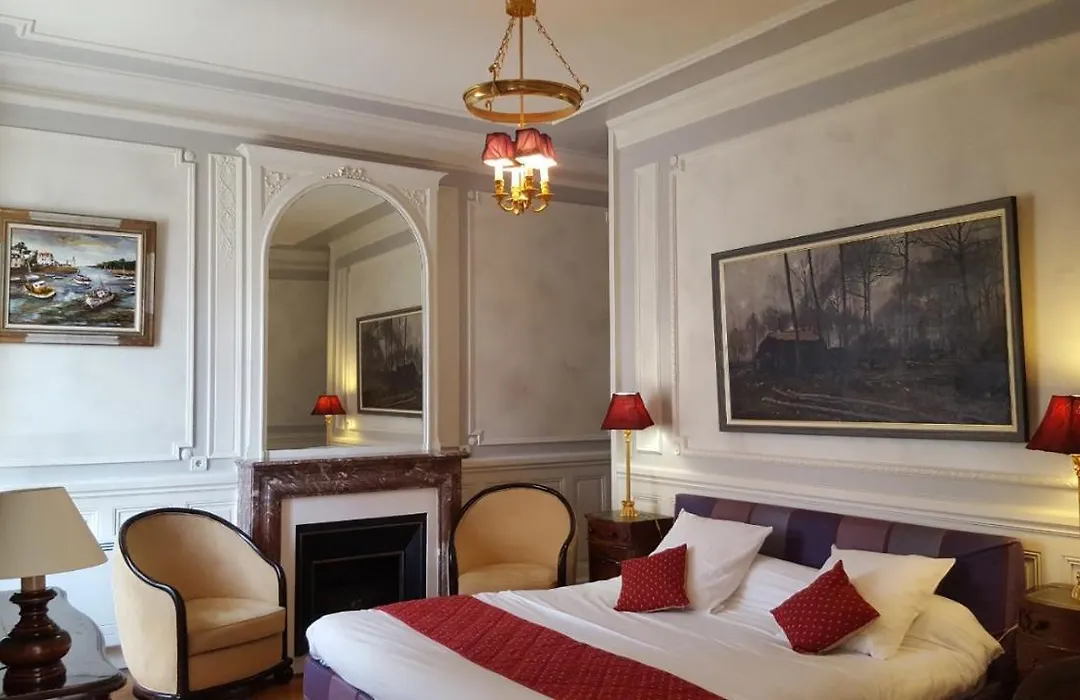 Aux Meubles Du Manoir-1