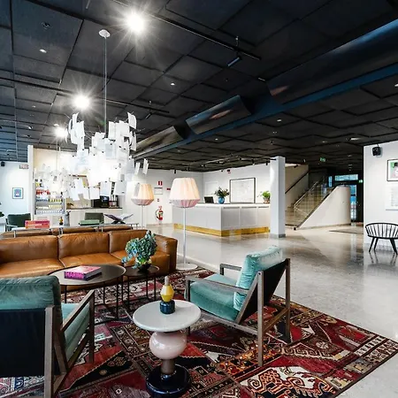 Biz Apartment Bromma-2