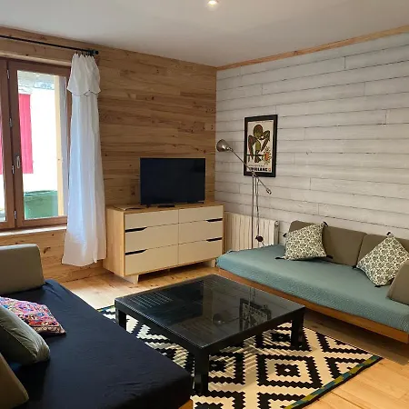 Ecolodge Appartements 2 pièces cosy gare-2