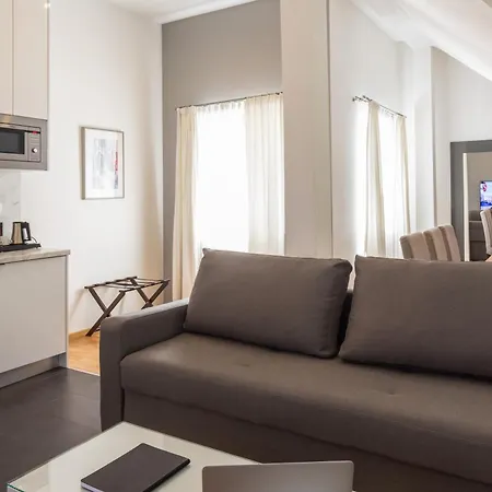 The Levante Rathaus Apartments-2
