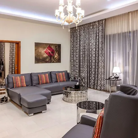 Ramada By Wyndham Downtown Dubai-2