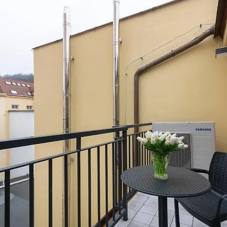 Kinsky Garden Apartments And Suites By Dwellfort-3