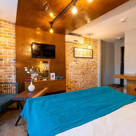 Cube Suites-2