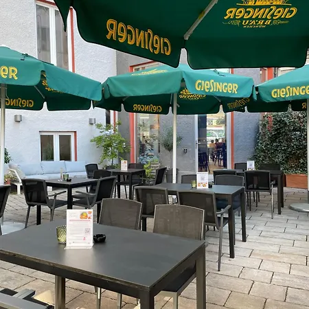Koos Hotel&Apartments - City Aparthotel-2