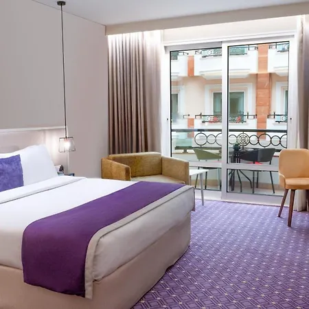 Leva Hotel And Suites, Opposite Downtown-2