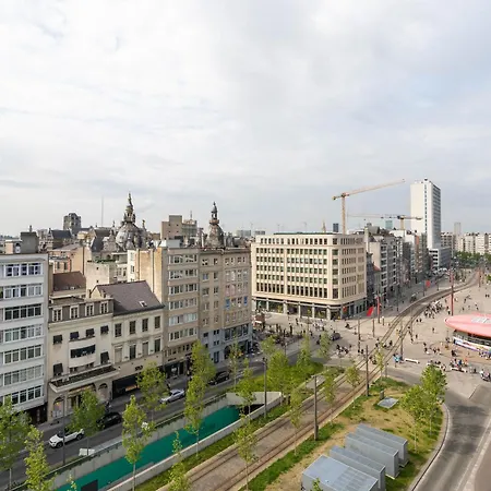 Numa Antwerp Opera-3