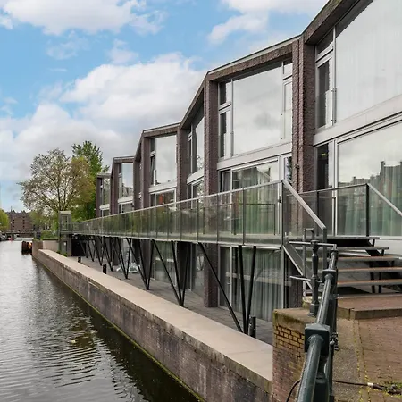 Yays Amsterdam Prince Island By Numa-2