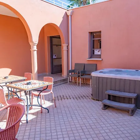 Hôtel Riad 5 Studio Cap Libertin Village Naturiste-2