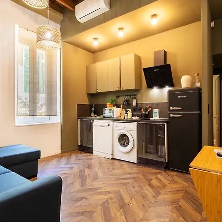 Le Boudoir Ap4417 By Riviera Holiday Homes-3
