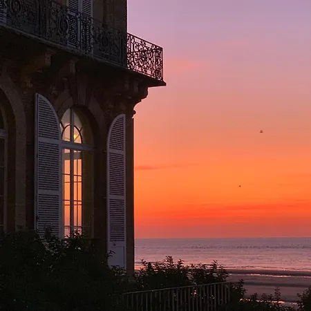 Townhouse Trouville - Appart'Hotel & Spa-3