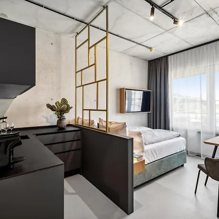 Nena Apartments Muenchen City East-2