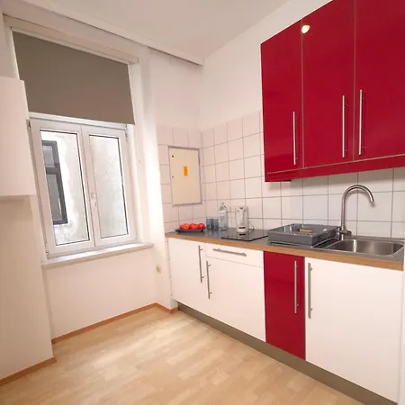 Aparthotel Amelie-3