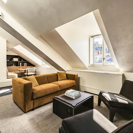 Mondovi Luxury Suites-2