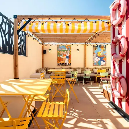RockyPop Marseille Hôtel-2
