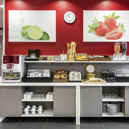 Aparthotel Adagio Access Paris Clichy-3